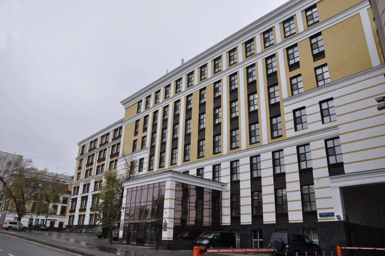 Продажа бизнес-центра 14520 квадратных метров в ЦАО 