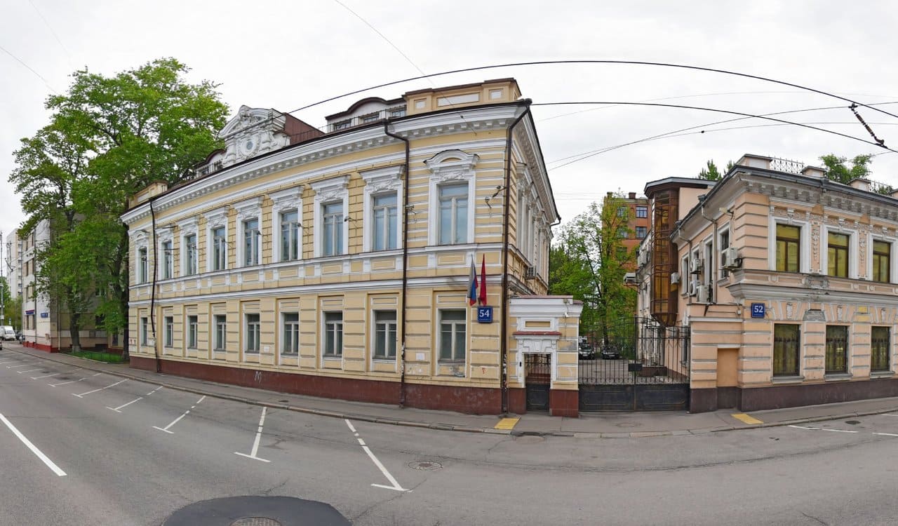 Продажа особняка 913 квадратных метров в ЦАО 