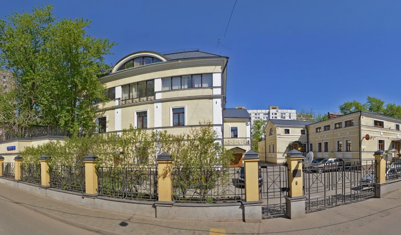 Продажа бизнес-центра 4800 квадратных метров в ЦАО 