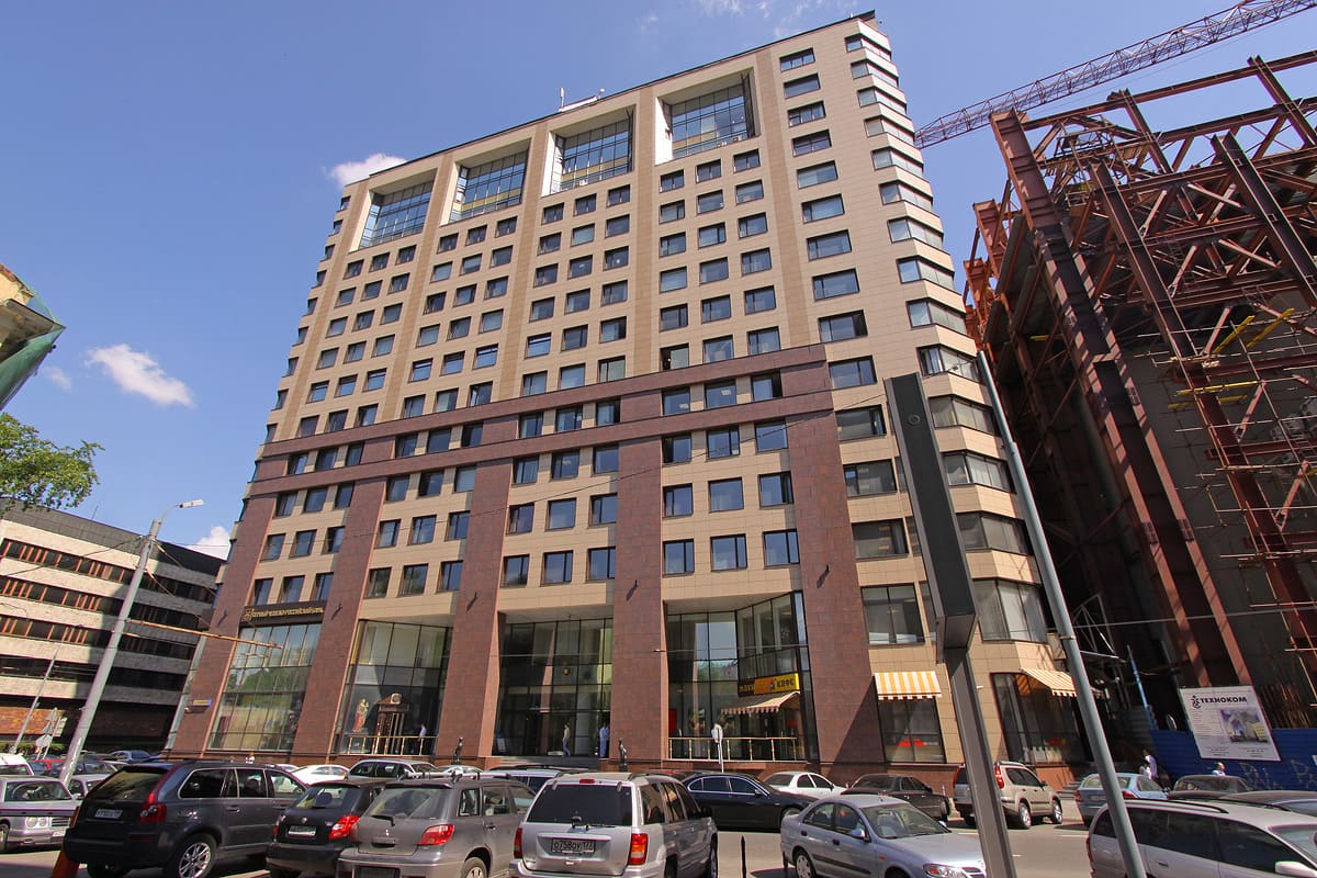 Продажа бизнес-центра 20000 квадратных метров в ЦАО 