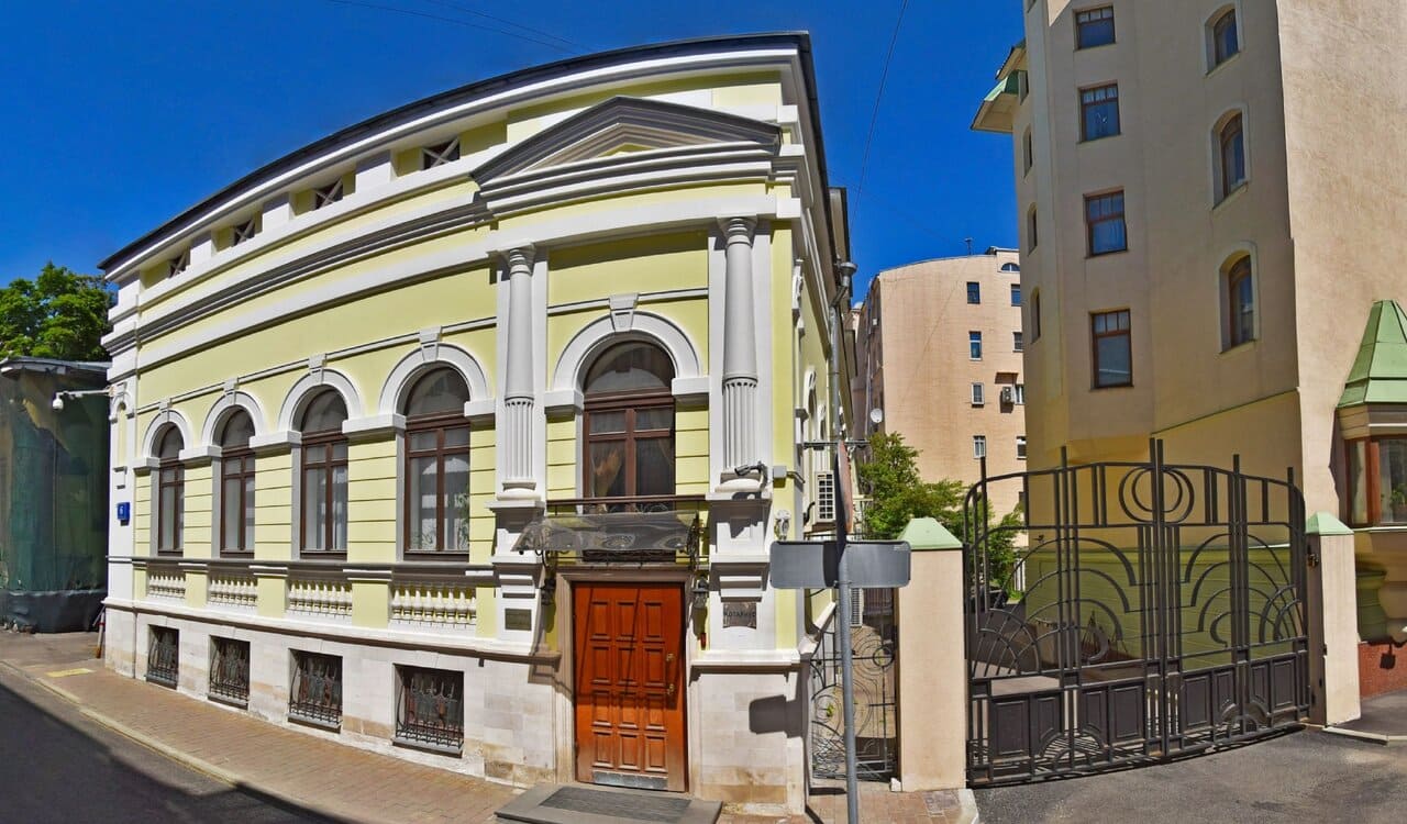 Продажа особняка 441 квадратных метров в ЦАО 