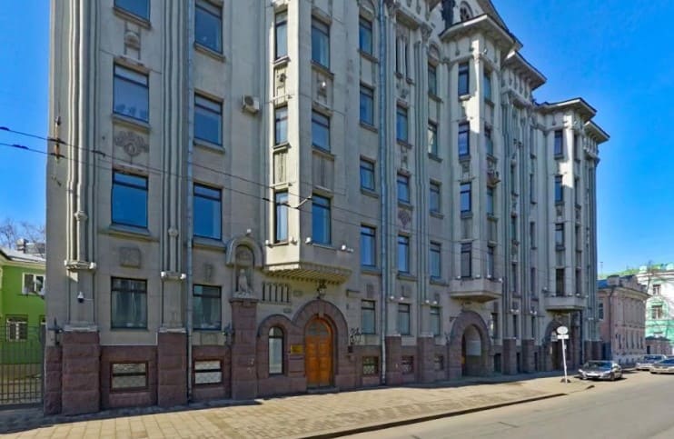 Продажа бизнес-центра 5900 квадратных метров в ЦАО 