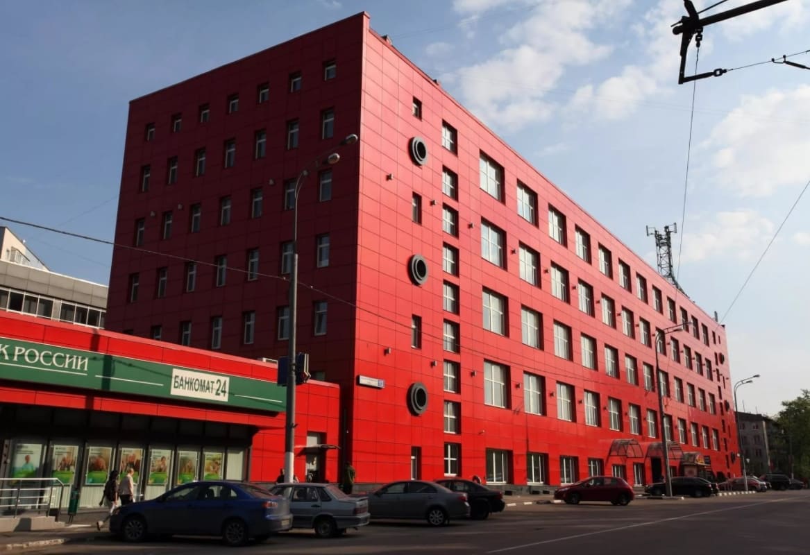 Продажа бизнес-центра 8000 квадратных метров в ЮЗАО 