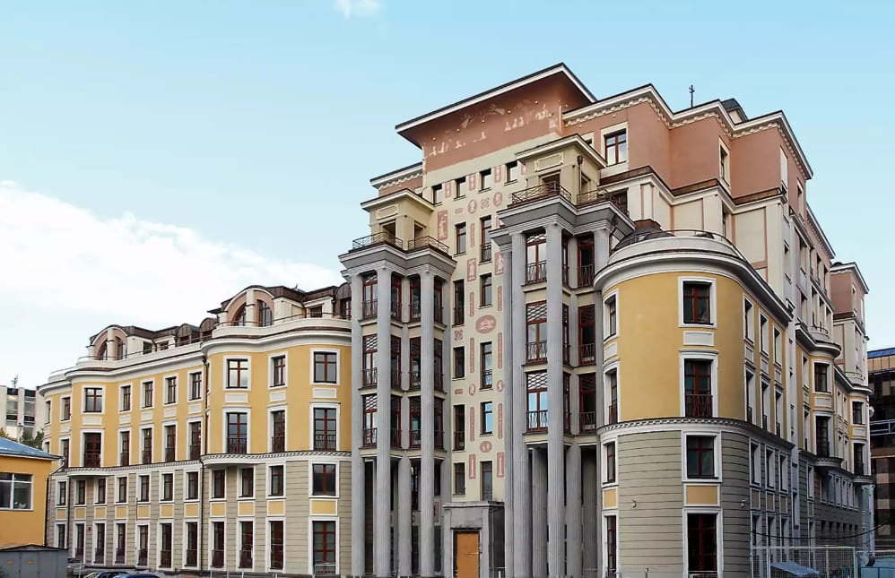 Продажа бизнес-центра 14100 квадратных метров в ЦАО 