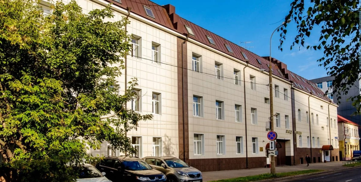 Продажа бизнес-центра 10000 квадратных метров в СВАО 