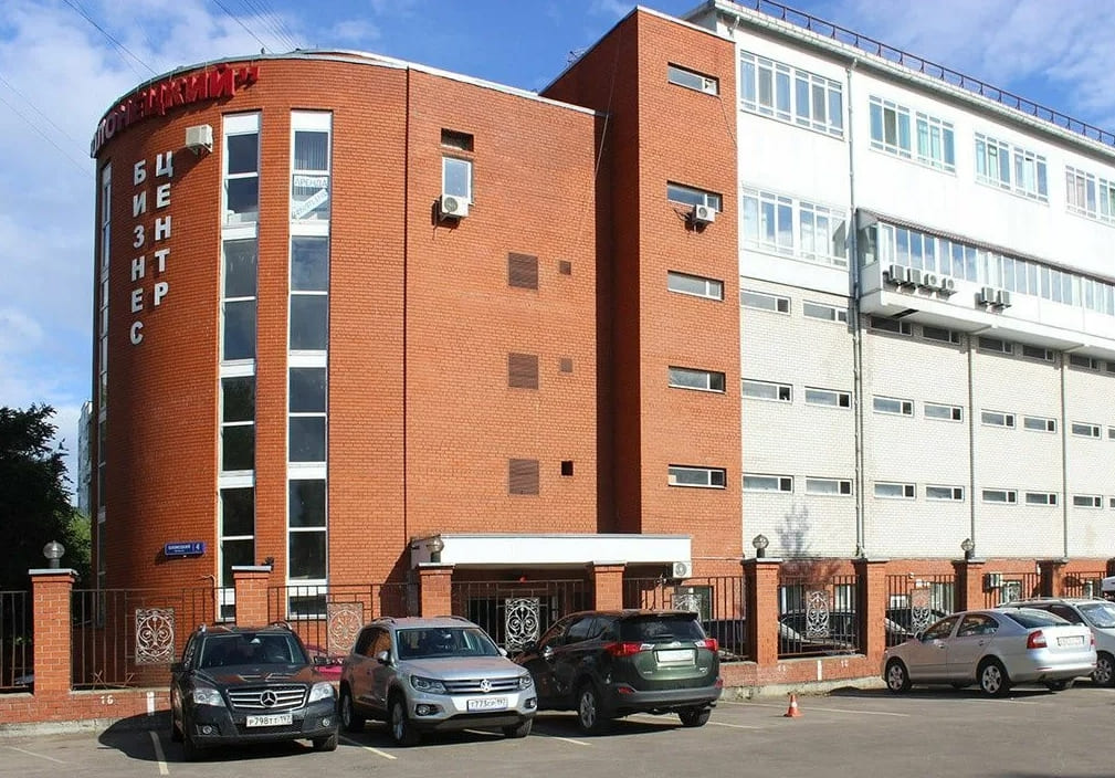 Продажа бизнес-центра 13300 квадратных метров в СВАО 