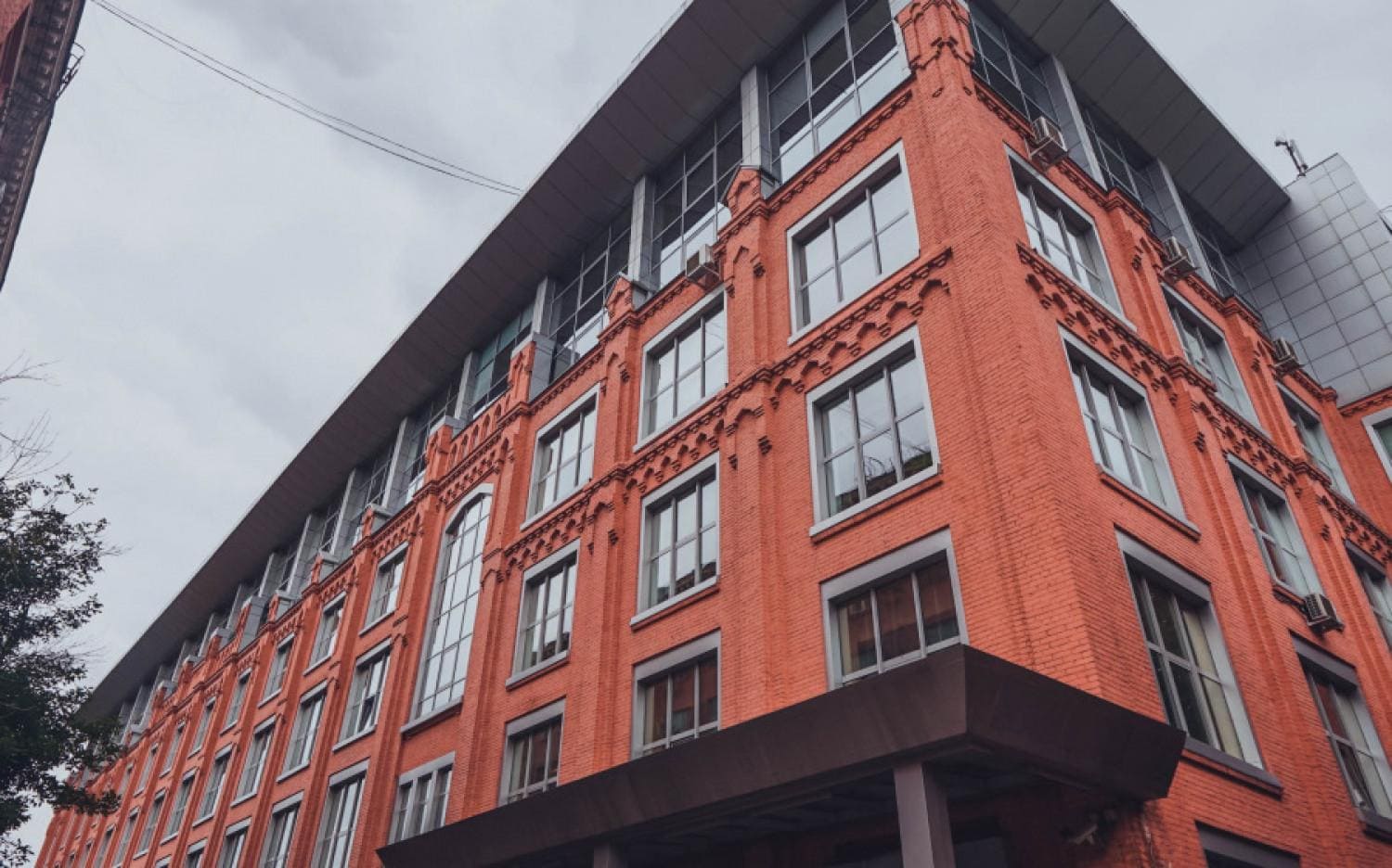 продажа здания бц Арт Плаза