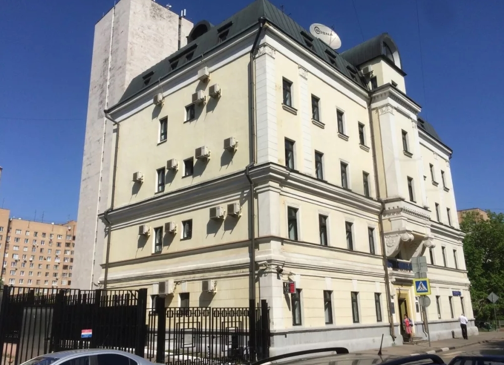 продажа здания бц Бол. Предтеченский пер. 22
