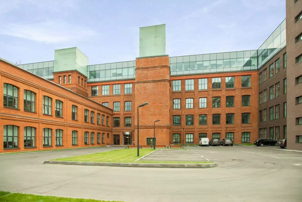 продажа здания бц Буревестник