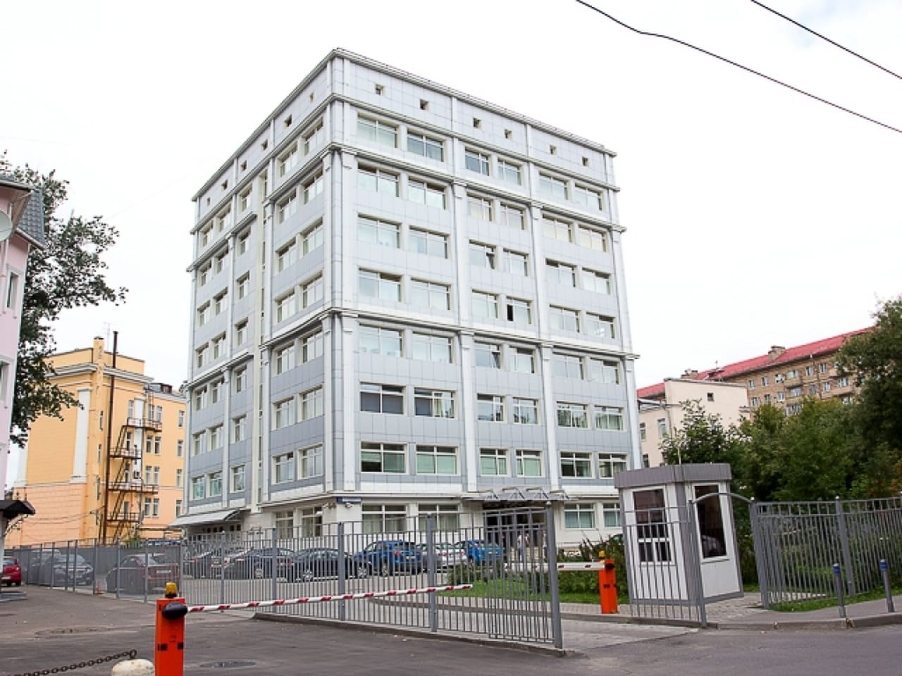 продажа здания бц Лесная