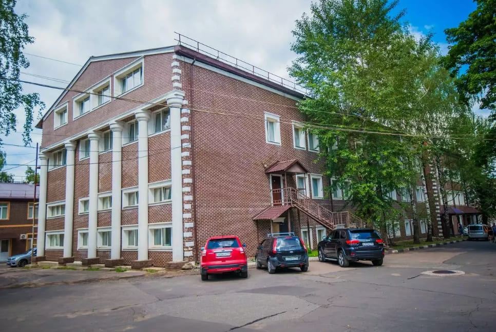продажа здания бц Полесский 16