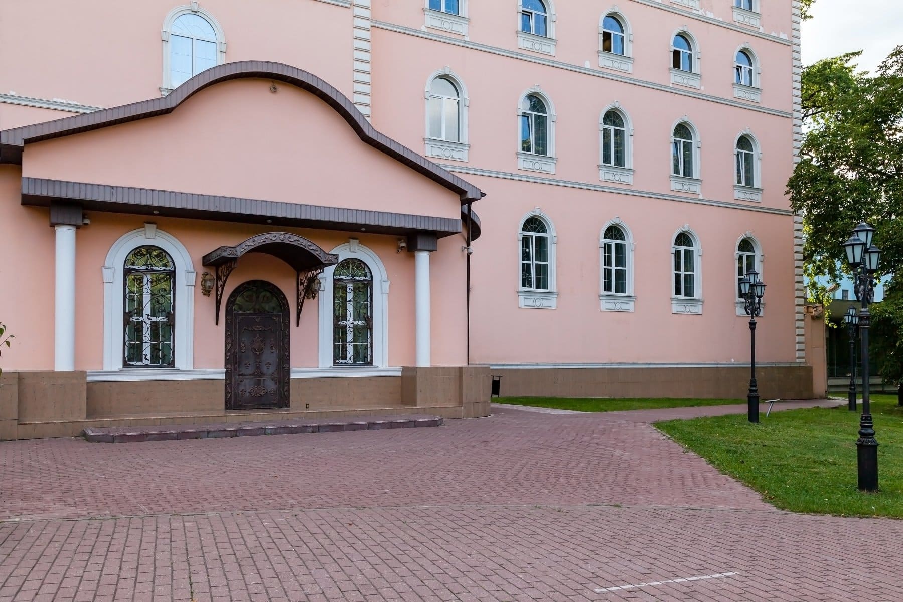 продажа здания бц Суворовская 2с39