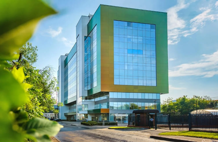 продажа здания бц Хамелеон