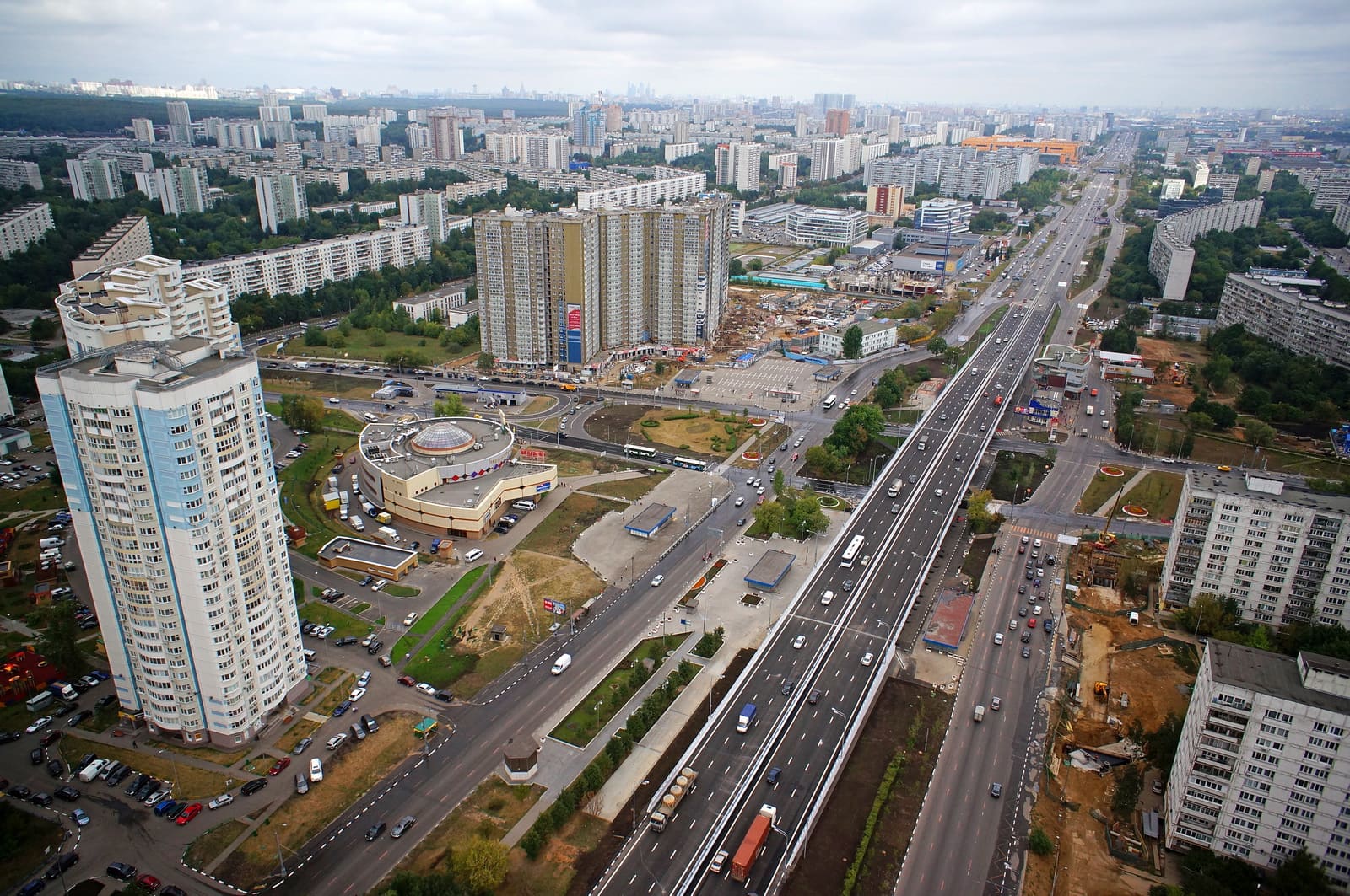 В Москве станет еще на один крупный ТЦ больше